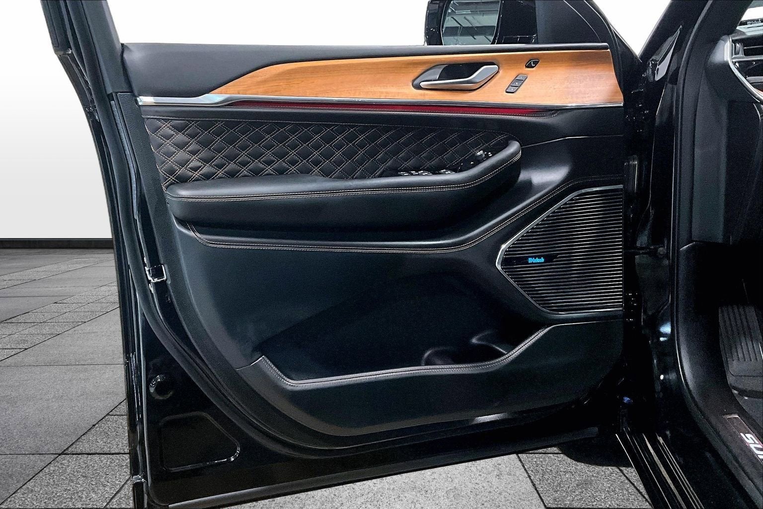 2023 Jeep Grand Cherokee 4xe Summit Reserve