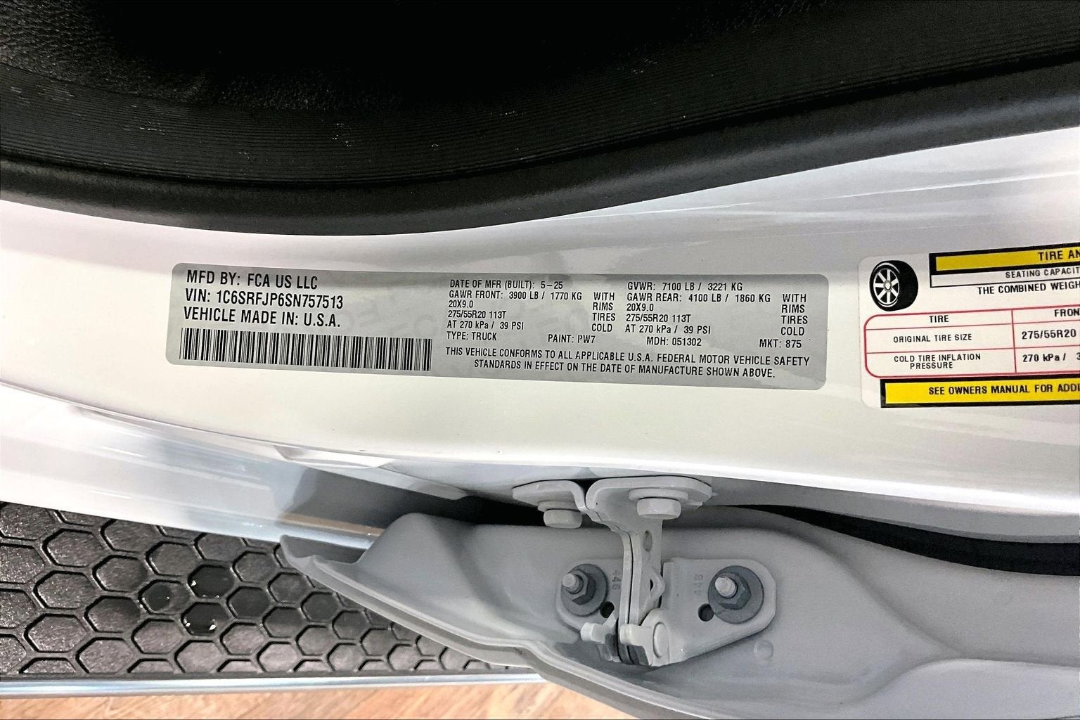 2025 RAM 1500 Laramie