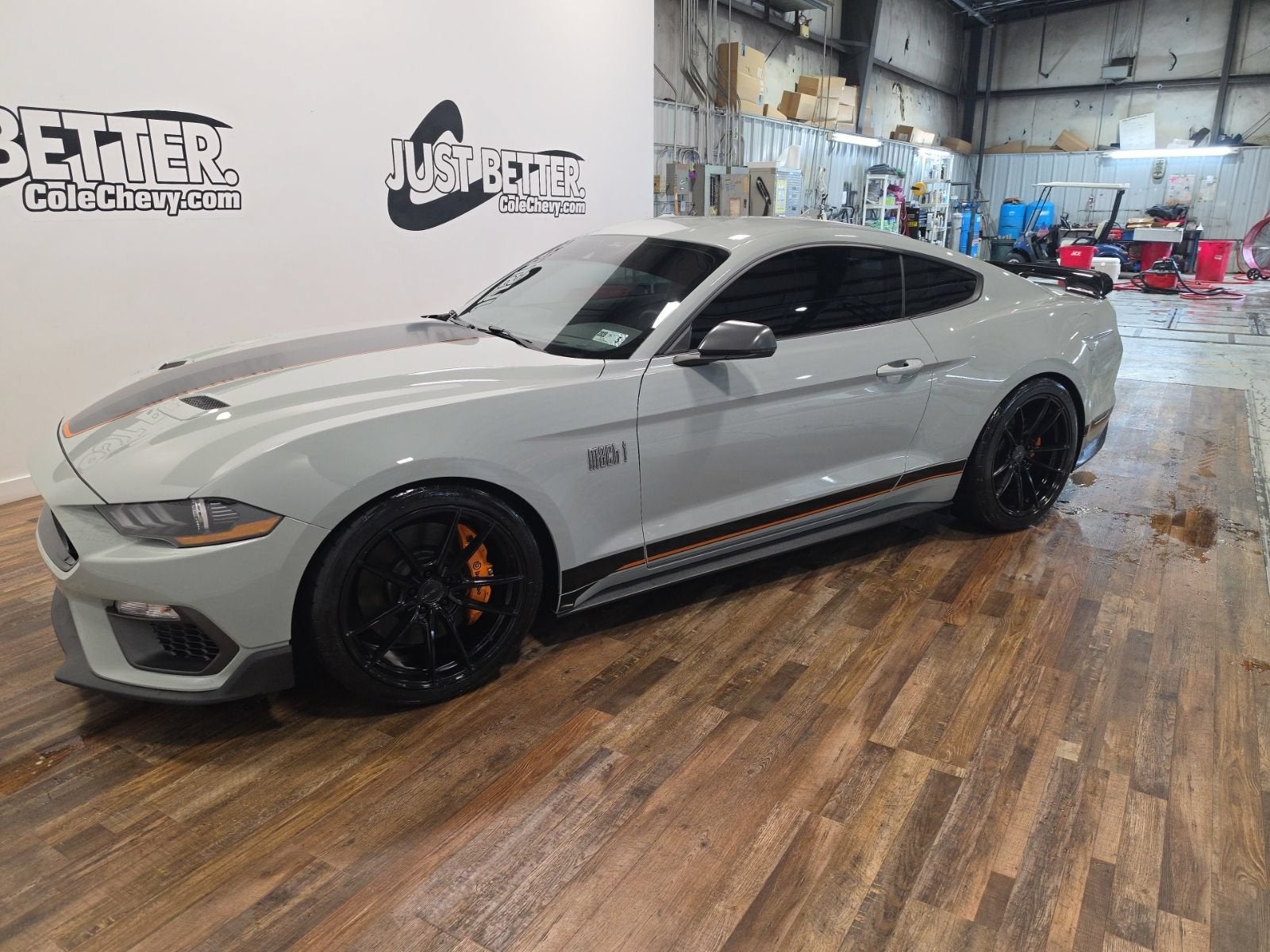 2023 Ford Mustang Mach 1