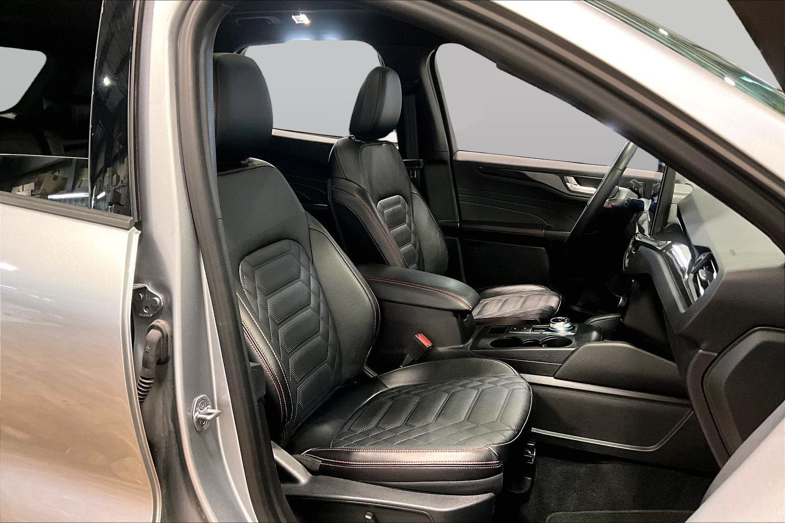 2024 Ford Escape ST-Line Elite