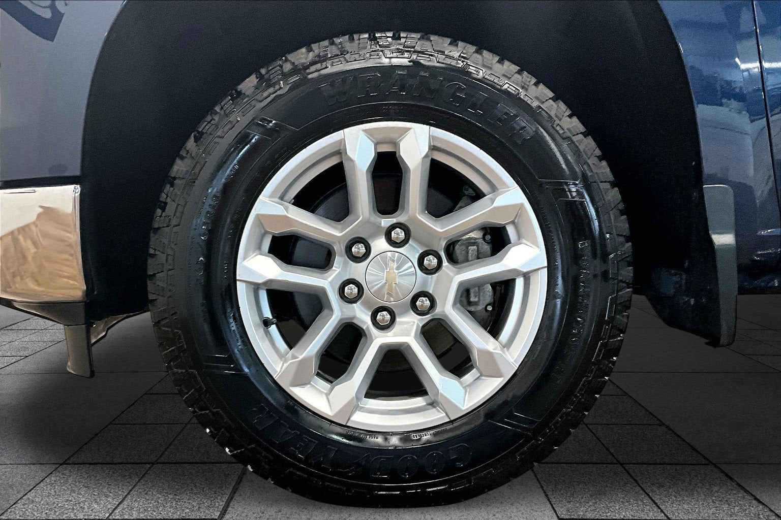 2023 Chevrolet Silverado 1500 LT (2FL)