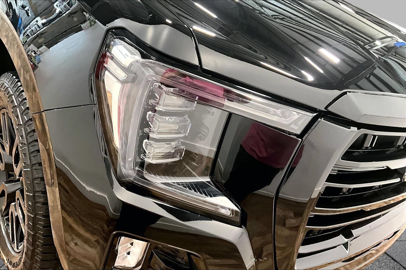 2023 GMC Yukon AT4