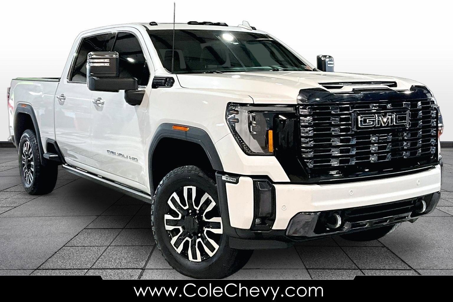 2024 GMC Sierra 2500 HD Denali Ultimate