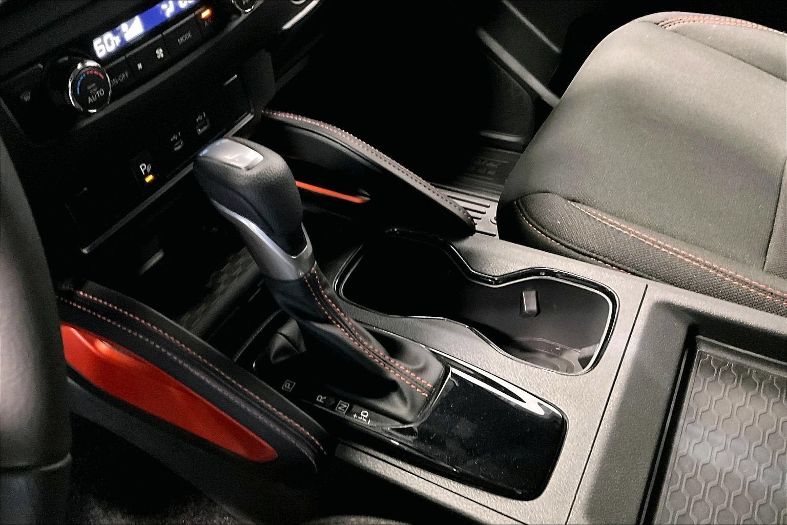 2025 Nissan Frontier PRO-4X - Photo 15