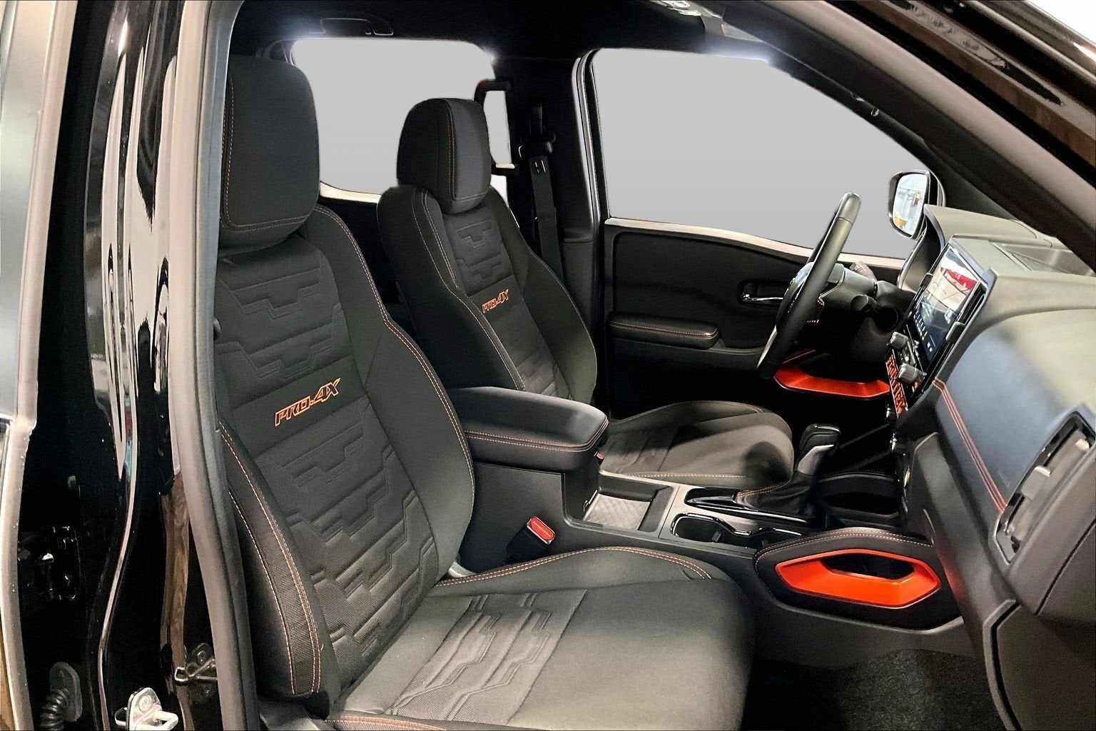 2025 Nissan Frontier PRO-4X - Photo 7