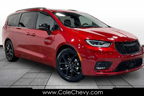 2025 Chrysler Pacifica Limited