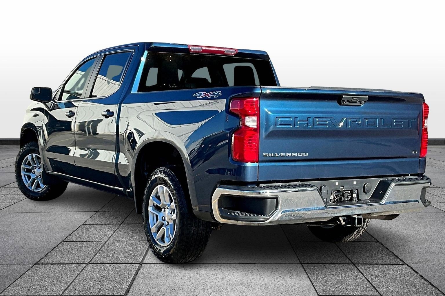 2022 Chevrolet Silverado 1500 LT (2FL)