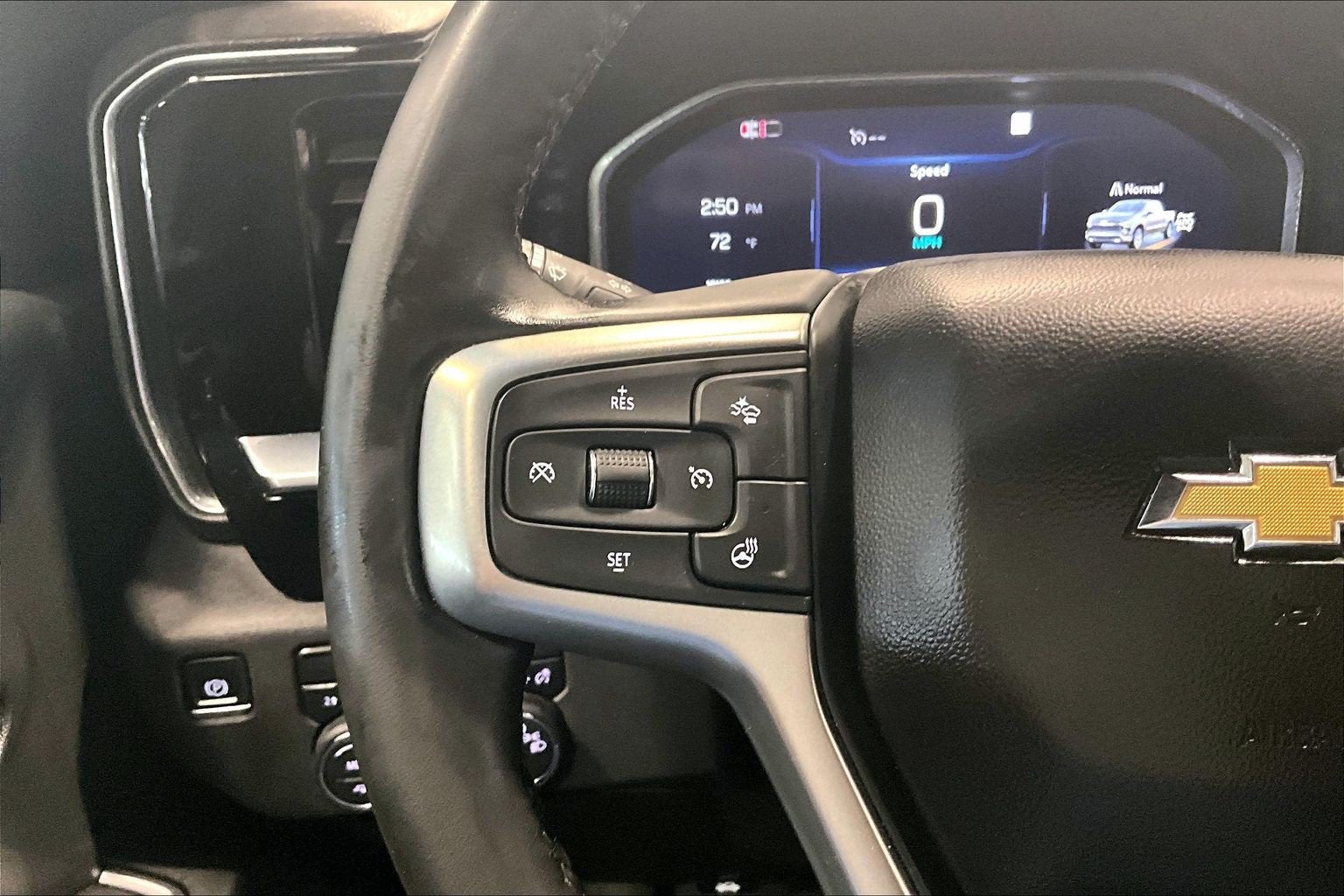 2025 Chevrolet Silverado 1500 LT (2FL)