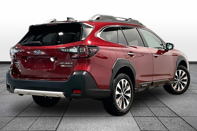 2025 Subaru Outback Touring XT