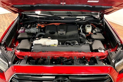 2024 Toyota Sequoia SR5