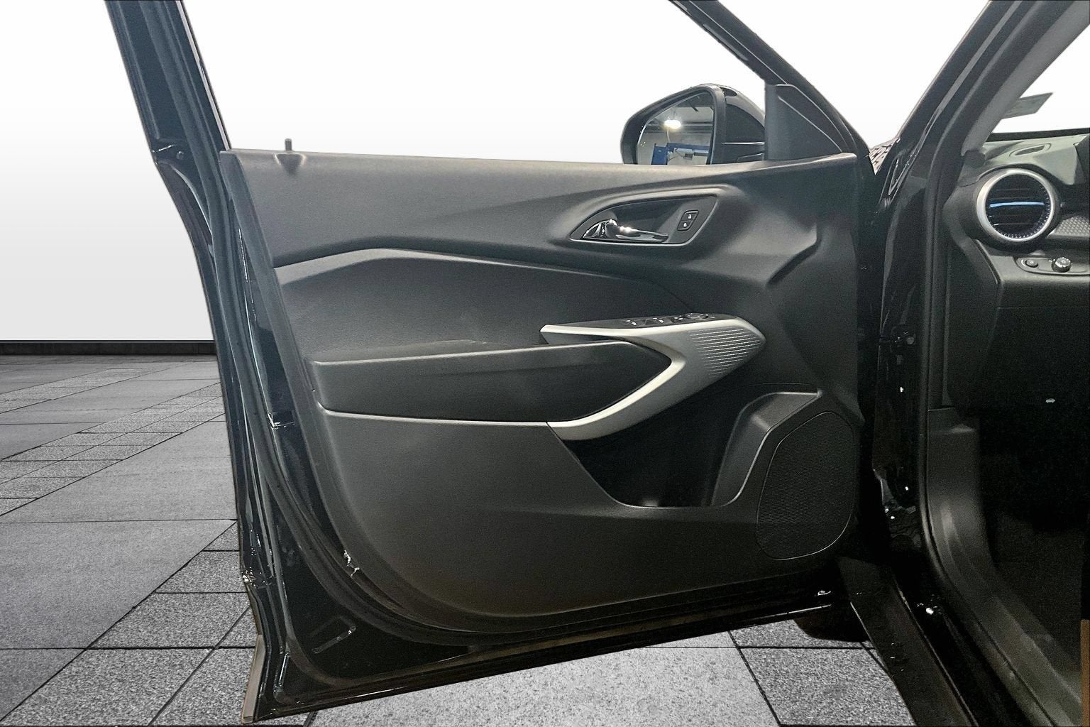 2026 Chevrolet Trax LS - Photo 25