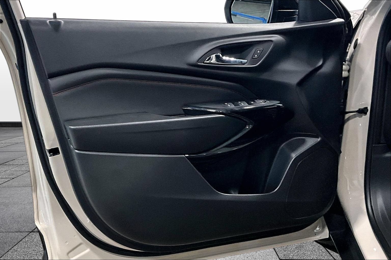 2026 Chevrolet Trax RS - Photo 25
