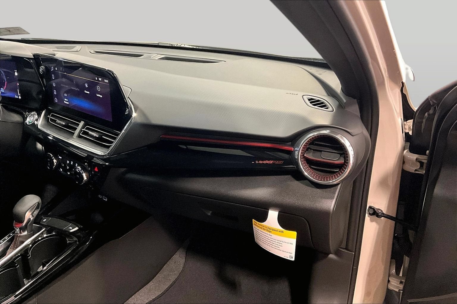 2026 Chevrolet Trax RS - Photo 29