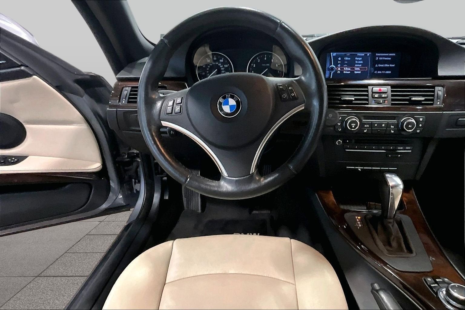 2011 BMW 3 Series 335i
