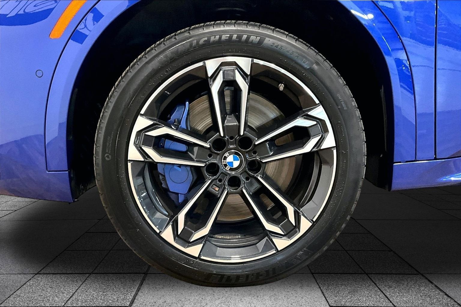 2025 BMW X2 xDrive28i